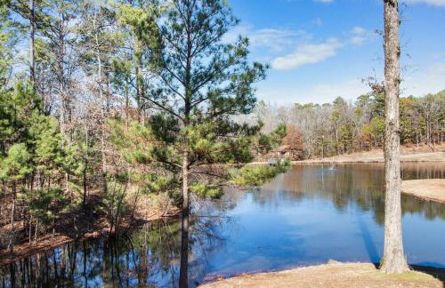 Cabin Masterpiece on Private Lake 3 bedroom - Foto 32