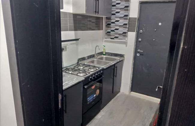 Shimawa-apartment-sleeps2-parking-24/7security - Foto 10