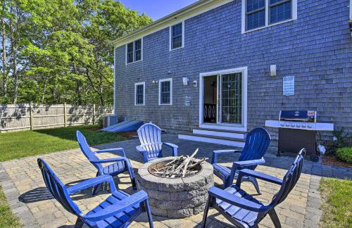 Cape Cod Home with Game Room - 3 Mi From Mayflower! - Foto 1