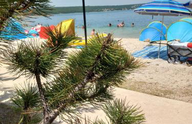 Karin Apartmani Hani - Photo 23