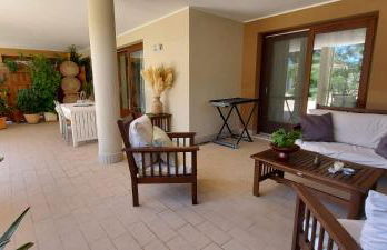 Villa Luigi a Poggio dei Pini, alloggio con giardino e posto auto - Foto 44