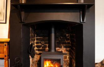 2 Bedroom Cottage in Debenham - The Old Toll House - Foto 8