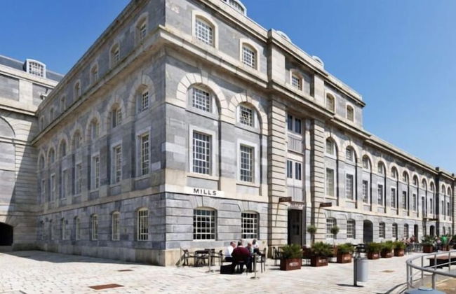 RWY Suite48 - Photo 25