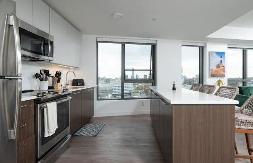 Central Serene Penthouse w King bed GYM Parking - Foto 20