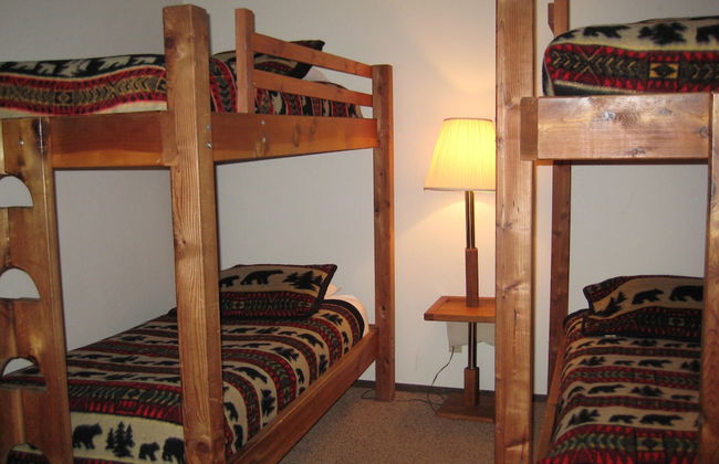 Chateau Sans Nom by Mammoth Reservation Bureau - Foto 14