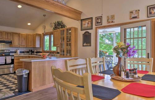 Charming Hanoverton Cottage on Guilford Lake! - Foto 6