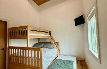 The Hollow House - Foto 25