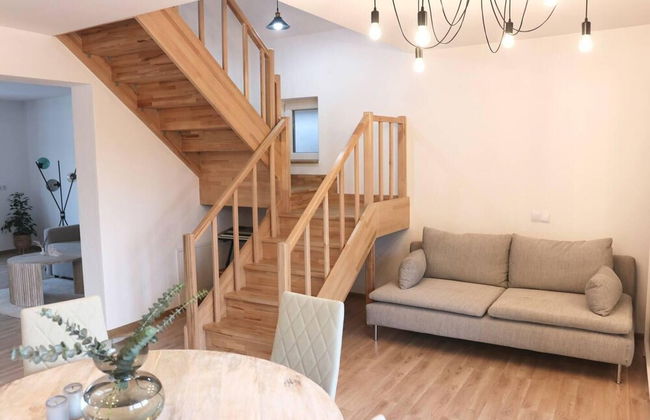 Impeccable 2-bed House in Albești - Foto 20