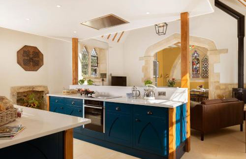 The Old Mission Church - Photo 3