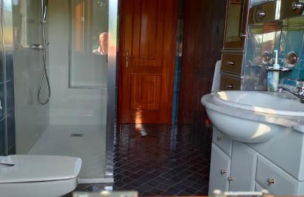 Villa con piscina en Pantòn Ribeira Sacra Galicia Ideal para familias - Foto 2