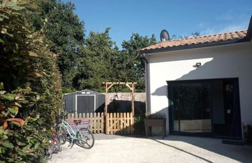 Petite maison avec jardin entre lac et village - Foto 17