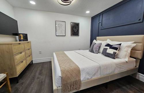 The Hideaway DT Orlando Tiny Home w Free Parking - Foto 30