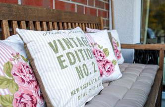 Liebevoll eingerichtete Wohnung mit Terrasse - Foto 30