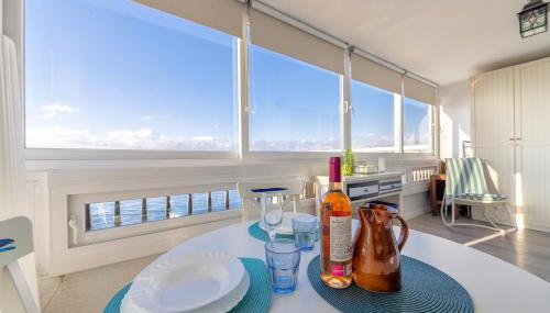 Gran Ventanal El Crucero renovado frente al Mar - Foto 2