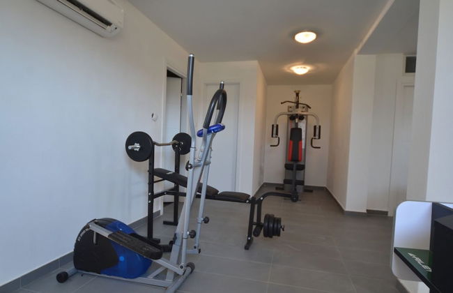 Exquisite Secluded Villa With Pool - Foto 32