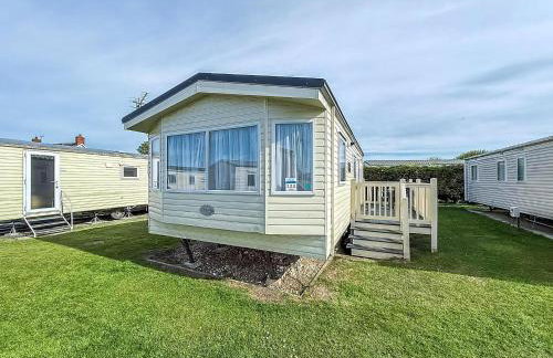 Homely 4 Berth Caravan For Hire In Lincolnshire At Sunnydale, Ref 35122S - Photo 1