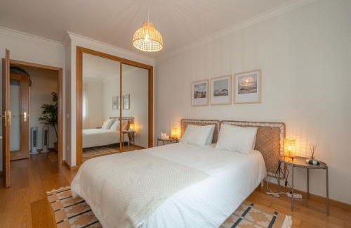 Atlantic Ocean 2BDR with Pool by LovelyStay - Foto 25