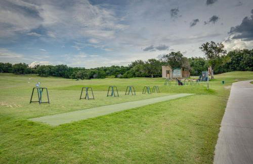 Modern Point Venture Vacation Rental with Deck! - Foto 40