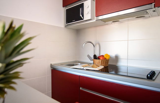 California Apartments II - Photo 27