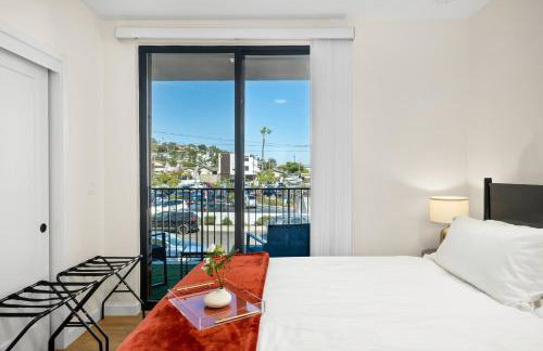 Modern 2 Bedroom King Bed EVCharger Pet-Friendly Balcony - Foto 10