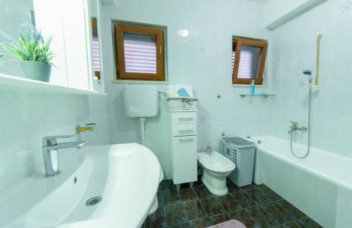 Villa Lucija - Photo 30