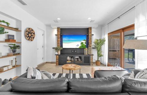 Family Beach Home With Home Theater & Heated Pool! - Foto 22