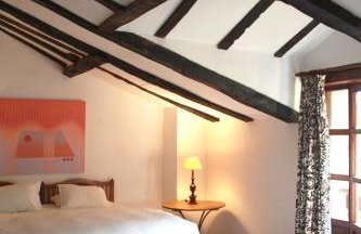 Chapel House of Palacio de Hualle near Comillas - Photo 13