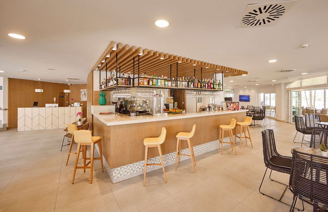 Universal Aparthotel Elisa - Foto 31