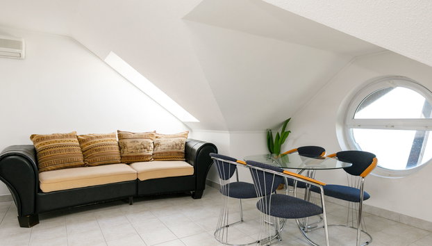 Sandra - Foto 2, Living Room