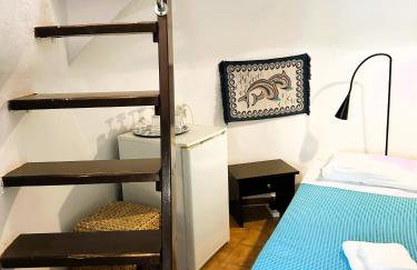 Lioyerma Windmill Villa With Outdoor Hot Tub - Photo 18