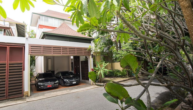 Entrada (vista interior)