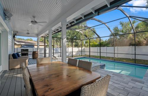 Luxury Stay Heated Pool and Hot Tub Fenced Yard - Foto 5