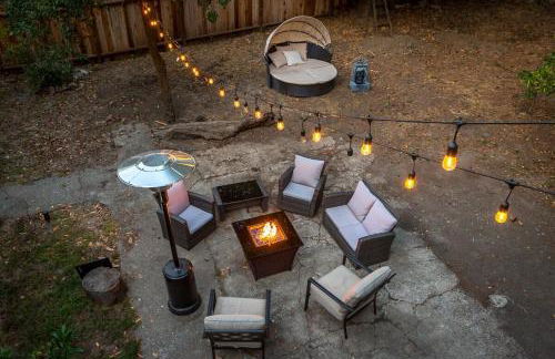 New Oasis -Spa -Firepit -BBQ- Decks-Pet friendly - Foto 22