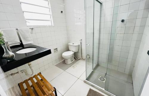 Praia do Forte com 2 Quartos, Ar condicionado, Garagem e Wifi Próximo ao Centro - Foto 6