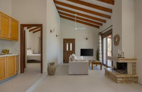 Apolis Villas & Suites Resort - Photo 142