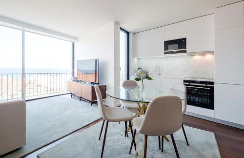 Boutique Rentals- Bliss By The Sea Apt- Ocean views in Foz Beach - Foto 26