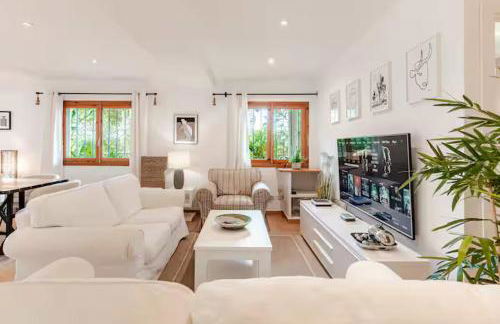 Villa Tesoro, Port Adriano, Sunny South West, Close to Beach, Large Pool, Tennis Court - Foto 24