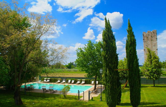 Apartment in a Farmhouse in Spello - Photo 8