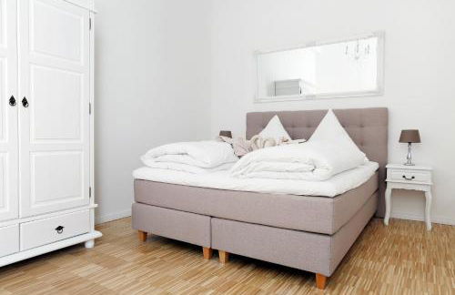 SC 02 by ROCKCHAIR Apartments l SUPERHOST Status l 4 Bedrooms Boxspringbeds 2 Bathrooms Balcony Elevator - Cozy Family & Business Flair welcomes you! - Foto 4