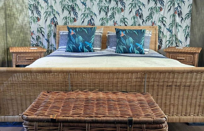 The Little Hide - Adult Only Camping Pods - Photo 11