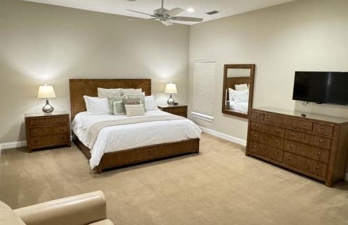 Luxury Mansion Pool Hot Tub Theater Outdoor Kitchen BBQ GM RM 2 Miles Disney - Foto 13