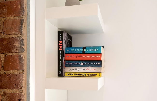 Charming 3 BR House - Garden Parking Near CS Lewis Park - Foto 24