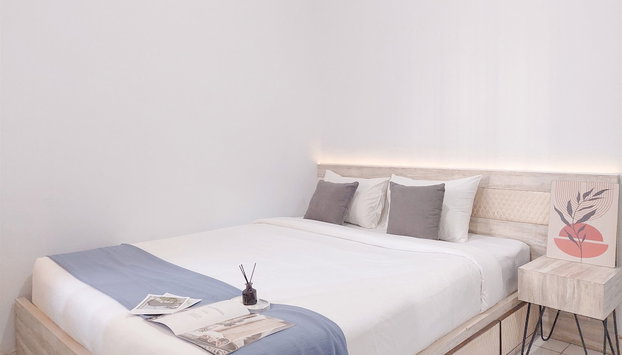 Good Studio Apartment (No Kitchen) At Aeropolis Residence - Foto 2, Habitación