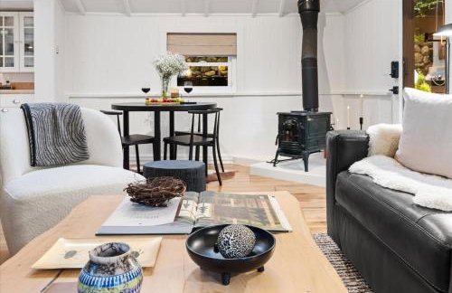 The Black Nest - Hot Tub Romantic Getaway - Foto 10