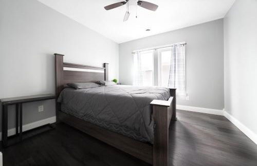 Large-Group Ready 8BR Home Near Niagara Falls & Casino - Foto 12