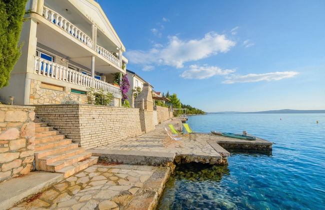 Holiday Home Seafront Escape - Photo 51