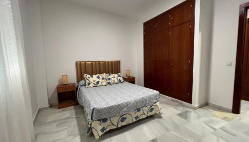 Concano - Apartamento turístico en Sanlúcar la Mayor - Foto 5, wardrobe