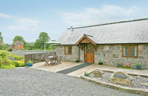 Llofft Stabal - Foto 1