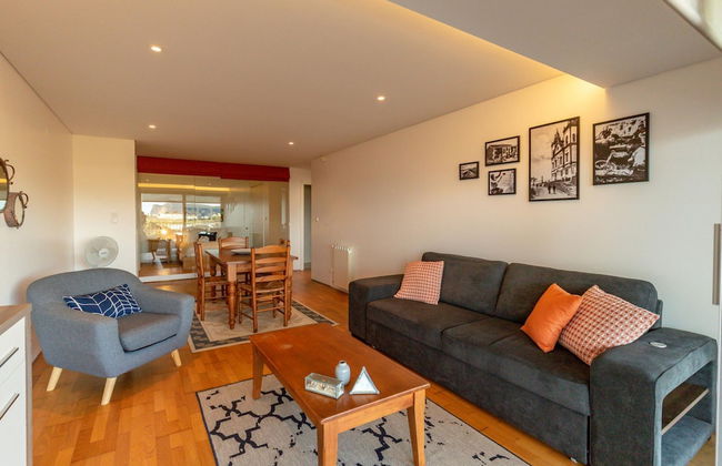 Quinta do Mar - Watch The Sun Rise Over The Ocean - Photo 18