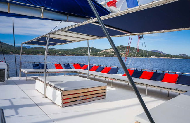 Excursão de catamarã à ilha de Portichol com paella - Foto 9